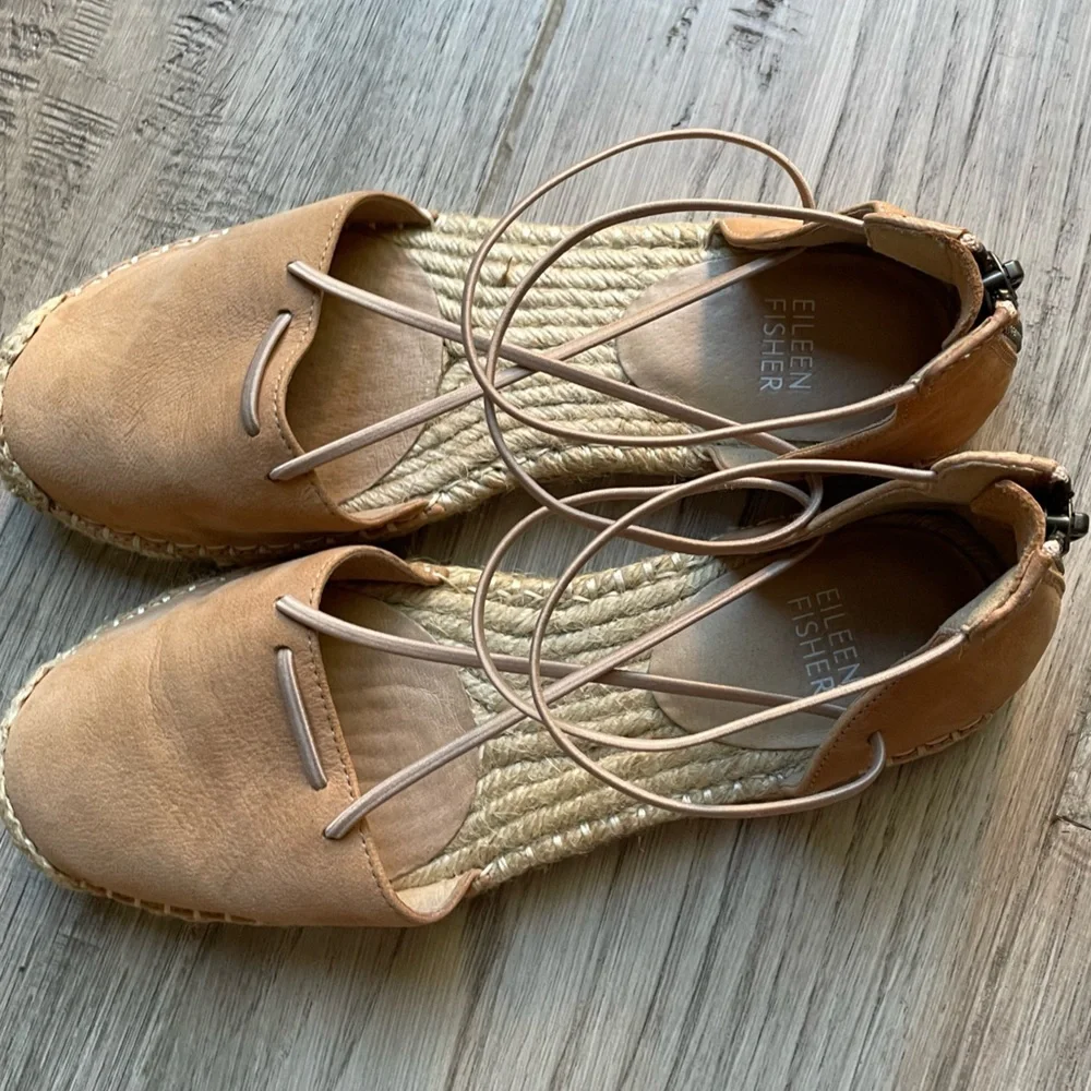 Eileen Fisher Tan Leather Espadrille Flat Elastic Straps Zip Heel Closure SZ 7